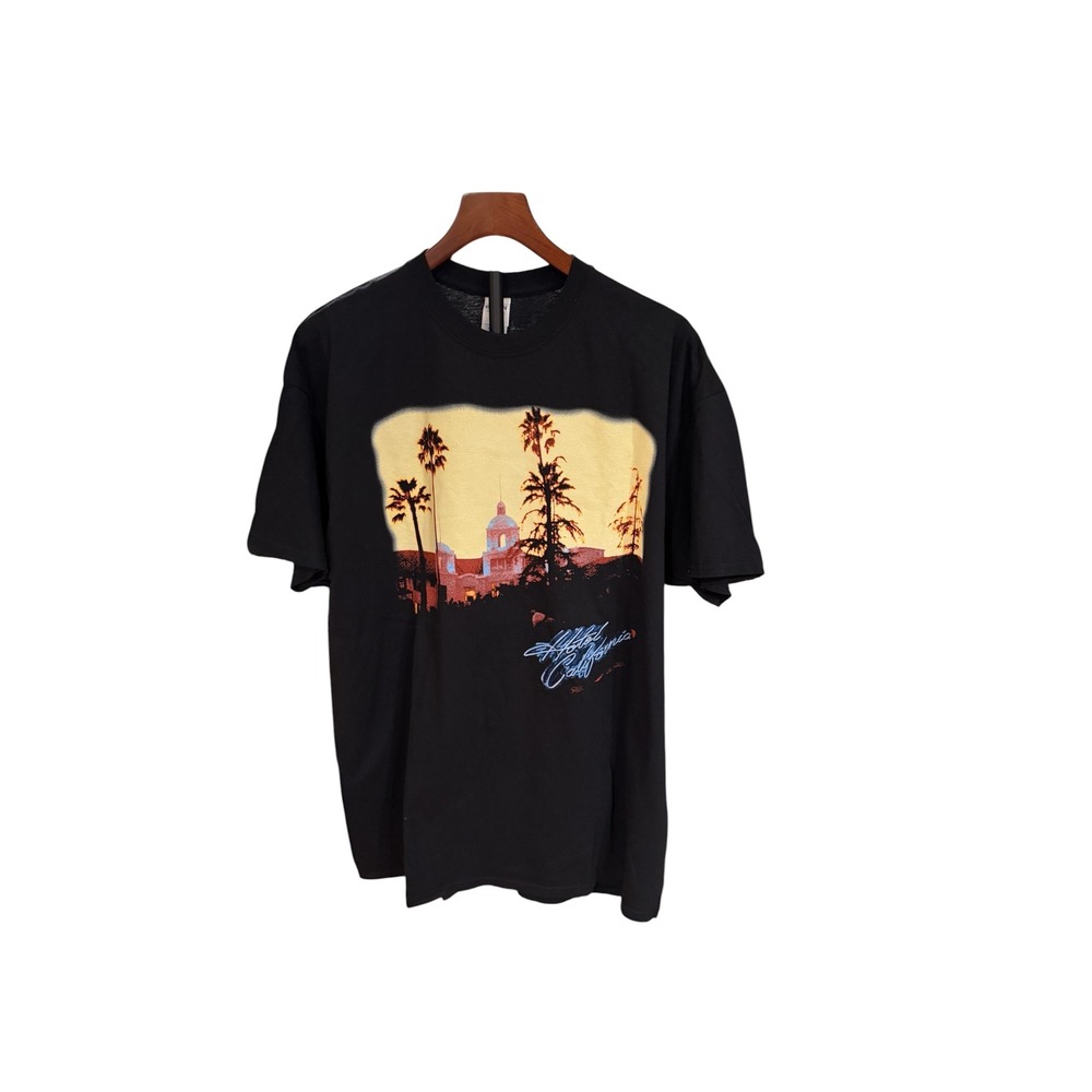 Eagles Hotel California Tour‎ 2017 Band T-Shirt Mens XL Black Graphic Tee Gildan